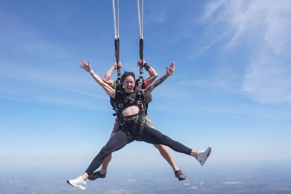 in-air-canopy-deployment-tandem-skydiving