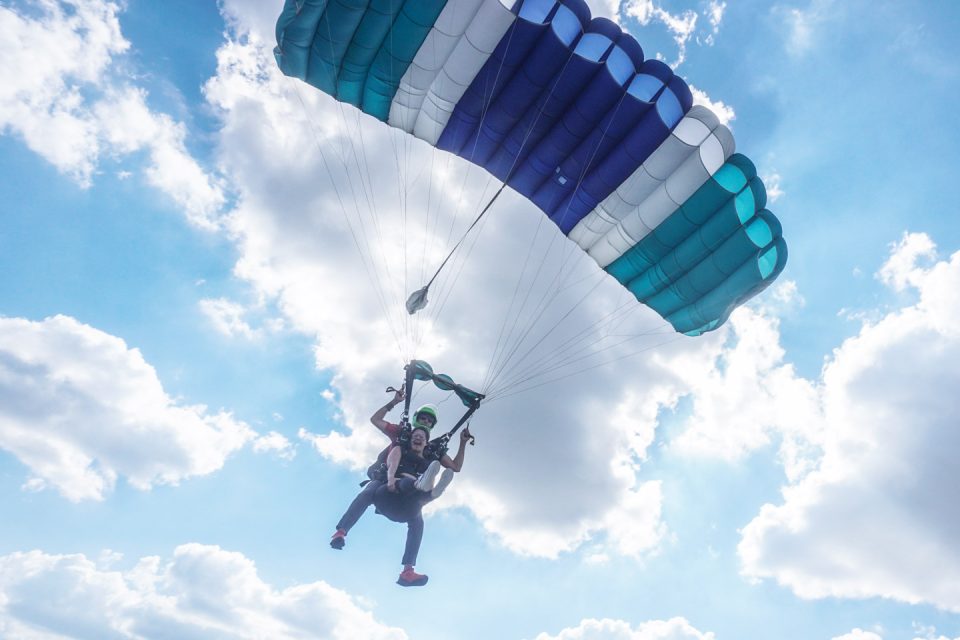 tandem-student-and-brian-coming-in-for-landing