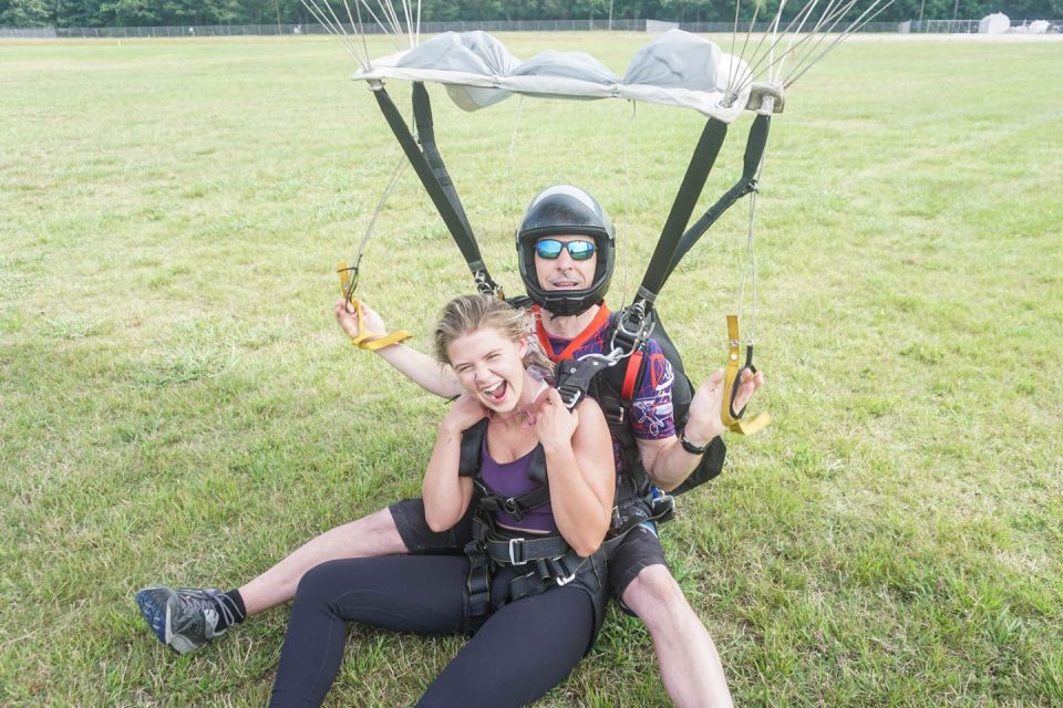 our-team-gene-stuart-and-tandem-student-Skydive-Carolina