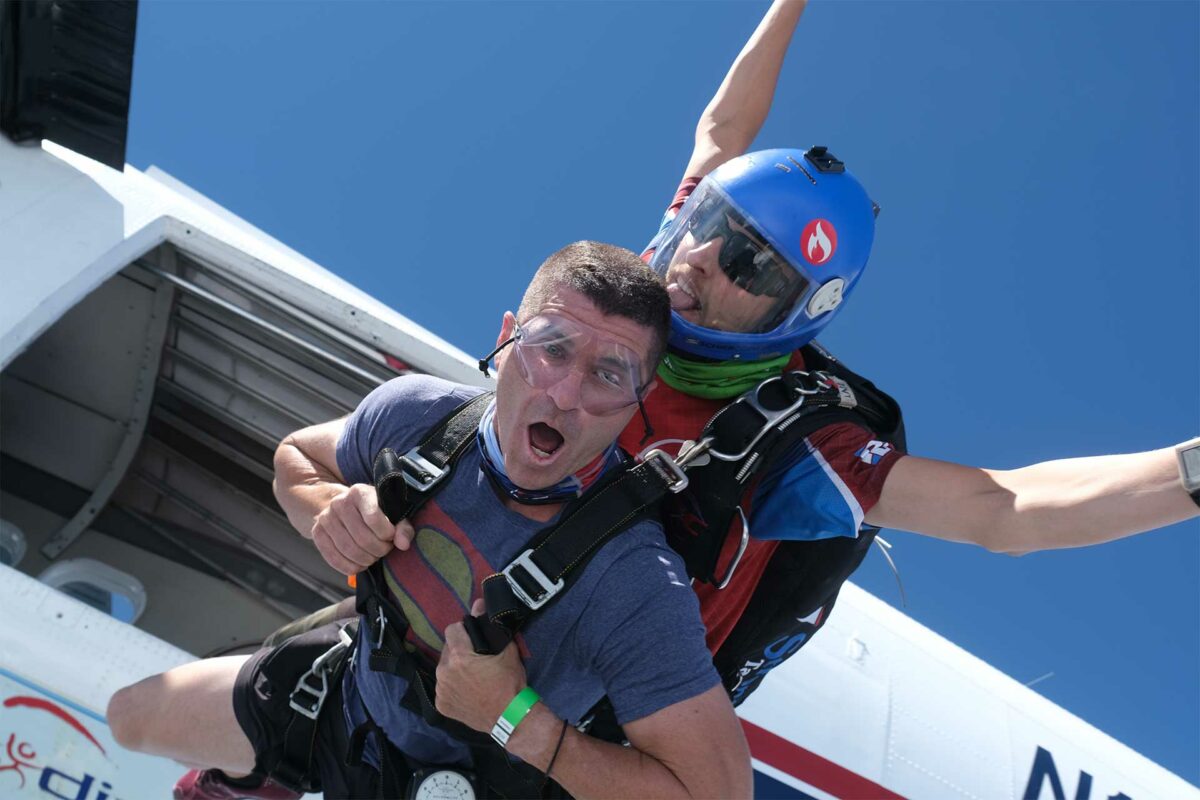 skydive selfie photoshoot